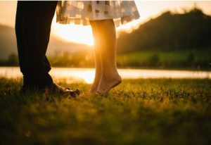 silhouette of couple feet